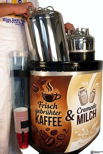 Getränkerucksack mit Edelstahlbehälter für den Ausschank von Kaffee
